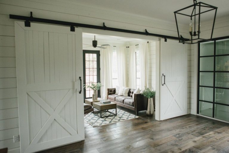 Barndominium after the renovation, photo 3